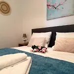 Nivas Apartamento *